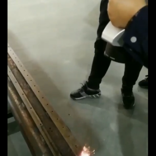 手持式激光清洗機